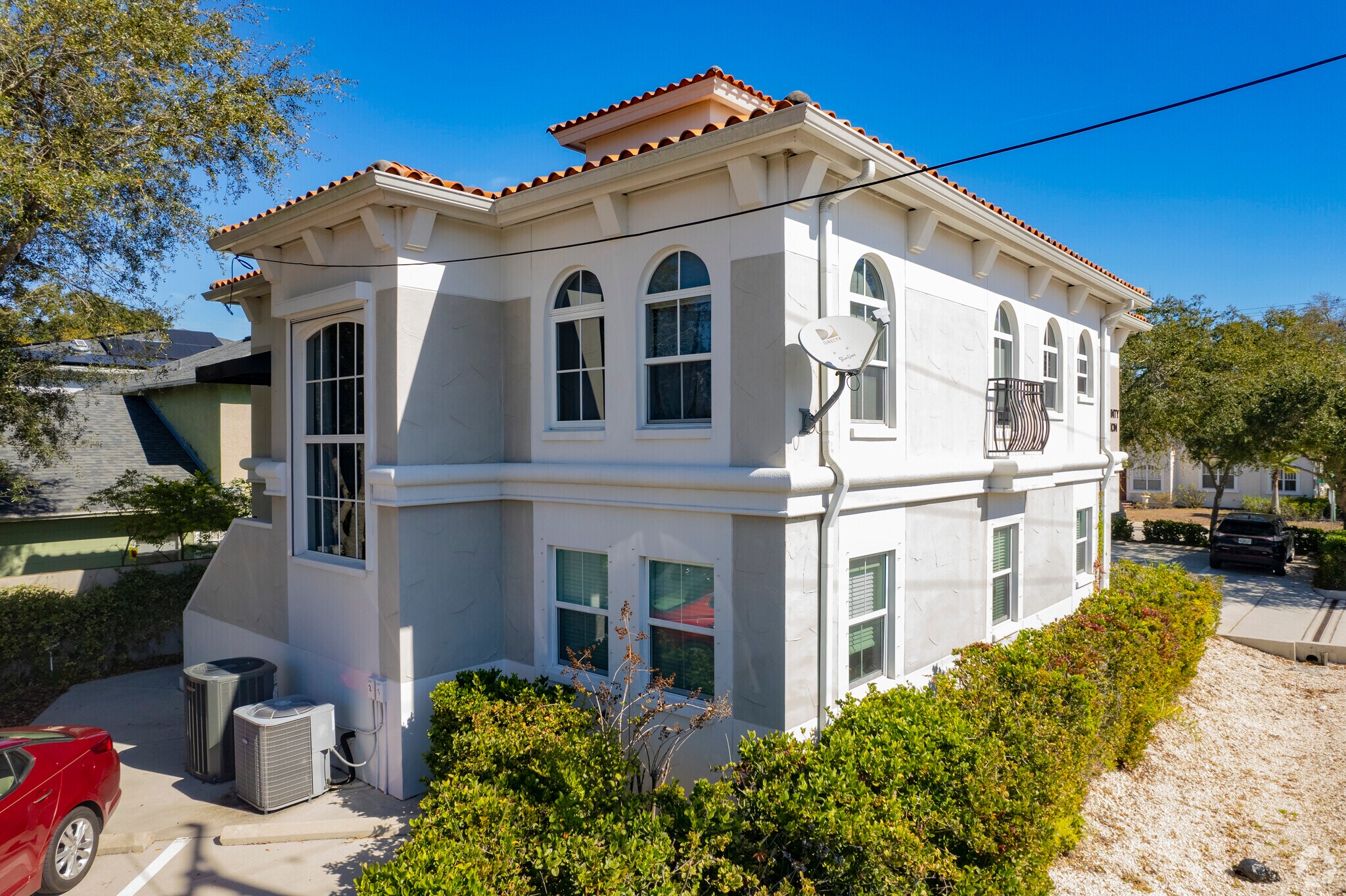 3001 W Azeele St, Tampa, FL à louer Photo principale– Image 1 sur 43