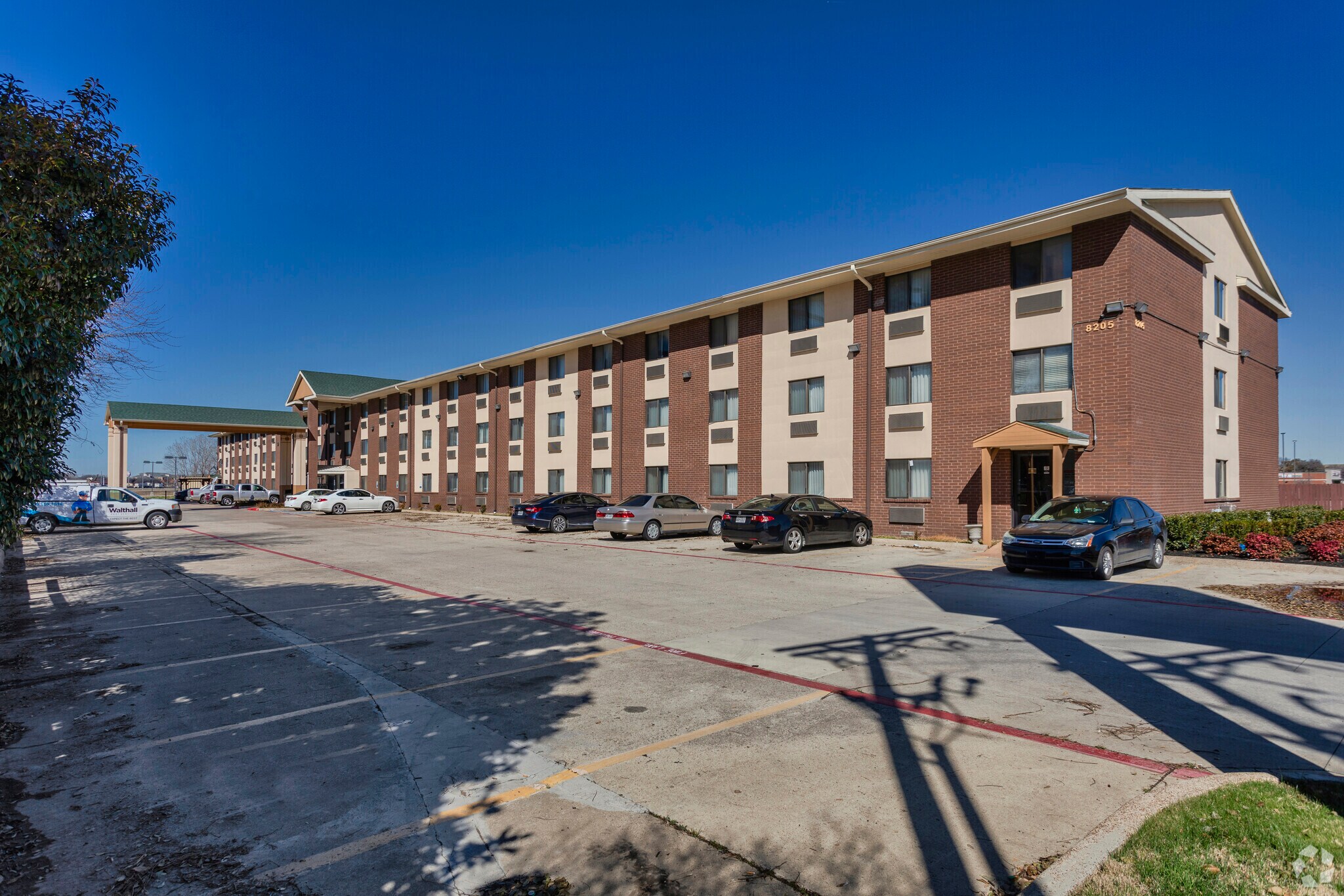 8205 Esters Blvd, Irving, TX à vendre Photo principale– Image 1 sur 5