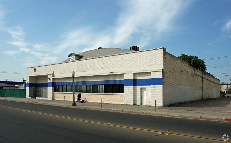 641 G St, Fresno, CA à vendre - Photo de l’immeuble – Image 2 sur 2
