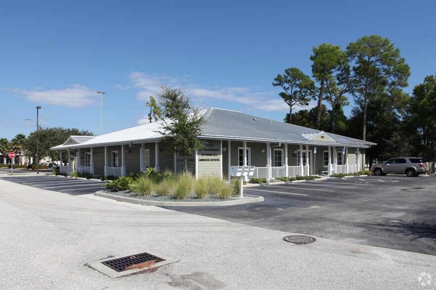 17801 Murdock Cir, Port Charlotte, FL à vendre - Photo principale – Image 3 sur 15