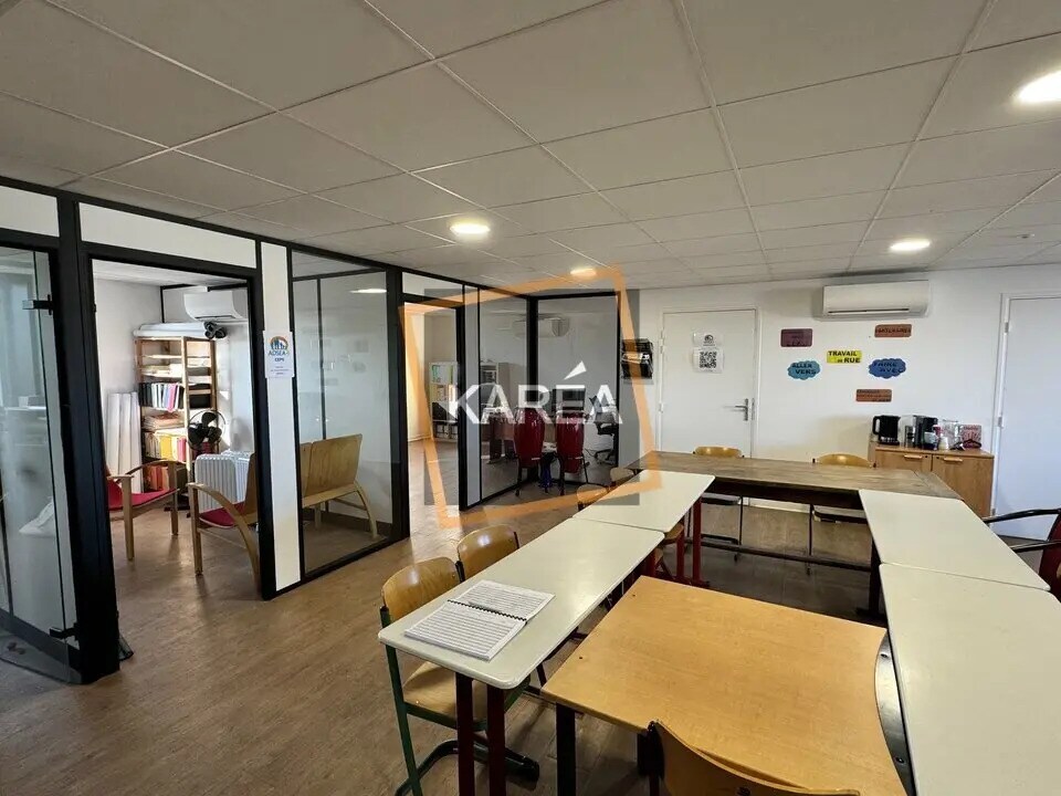 Bureau dans Mareuil-lès-Meaux à louer Photo de l’immeuble– Image 1 sur 6
