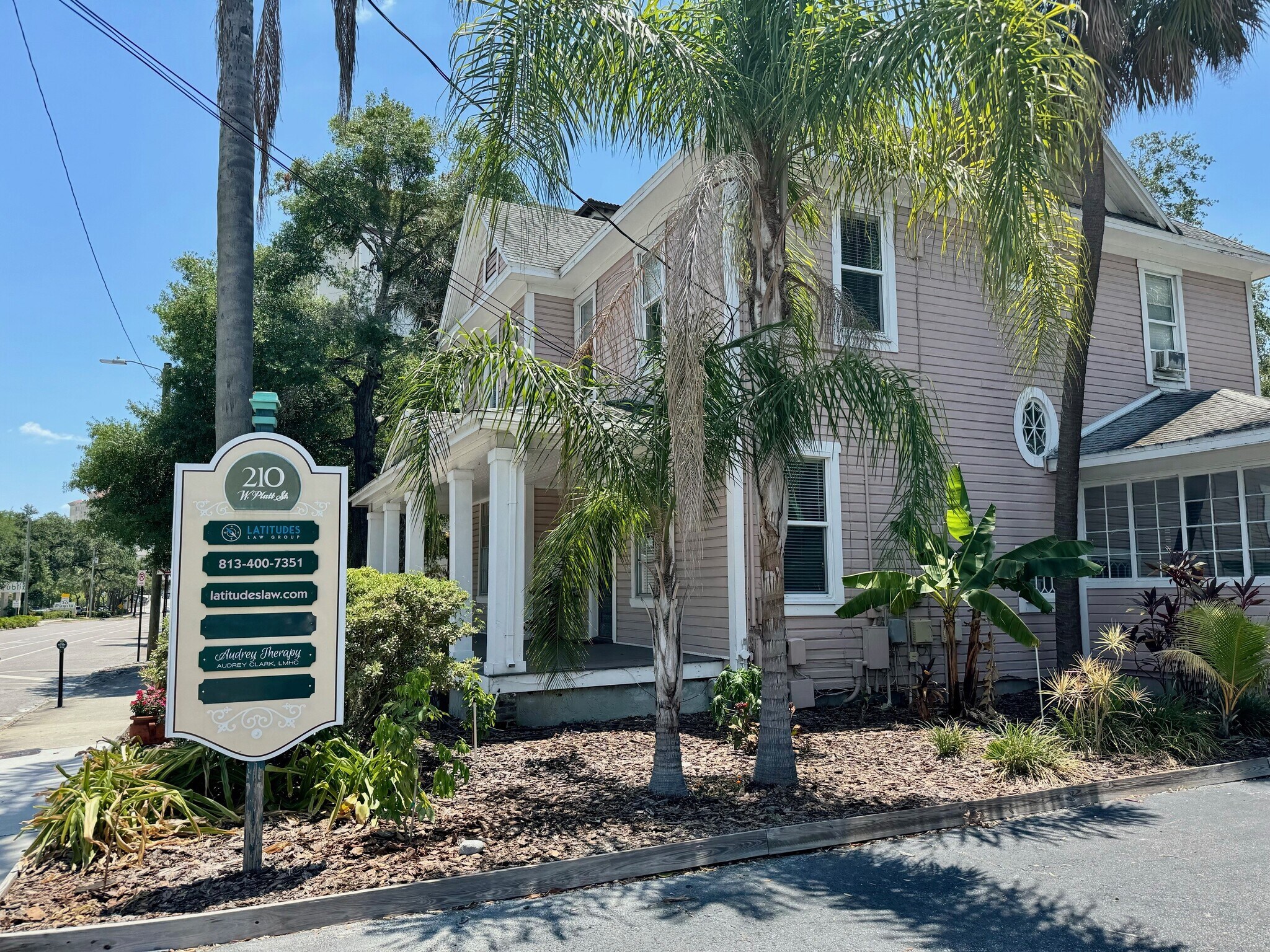 210 Platt St W, Tampa, FL à louer Photo principale– Image 1 sur 13