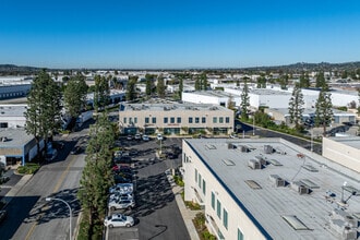 325 N Puente St, Brea, CA - Vue aérienne  vue de carte