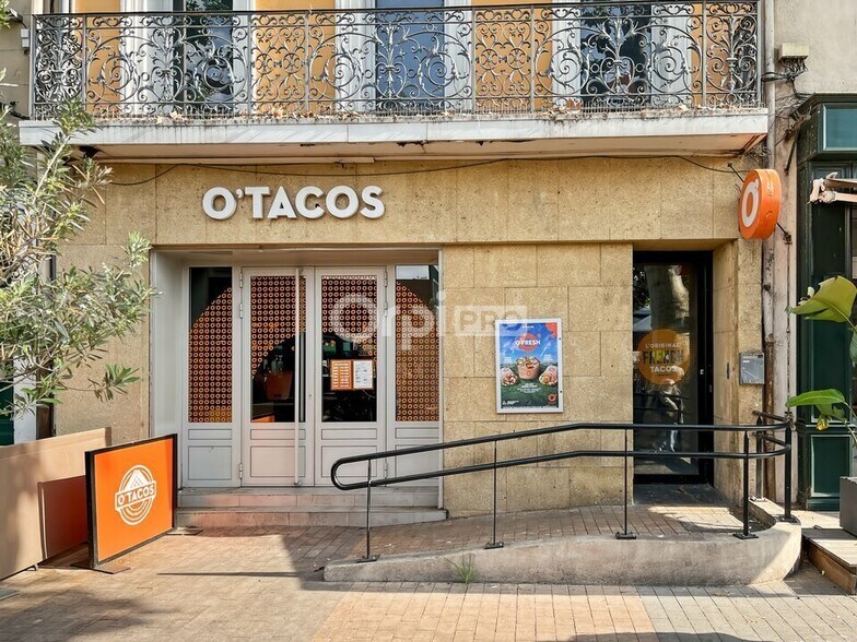 Local commercial dans Aubagne à vendre - Photo de l’immeuble – Image 2 sur 12