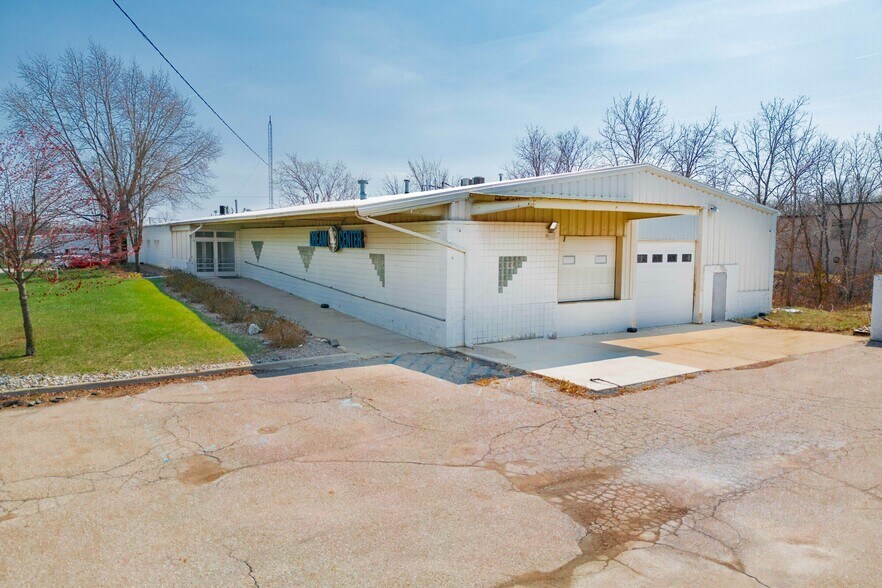 150 Osmun St, Pontiac, MI à vendre - Photo de l’immeuble – Image 3 sur 7