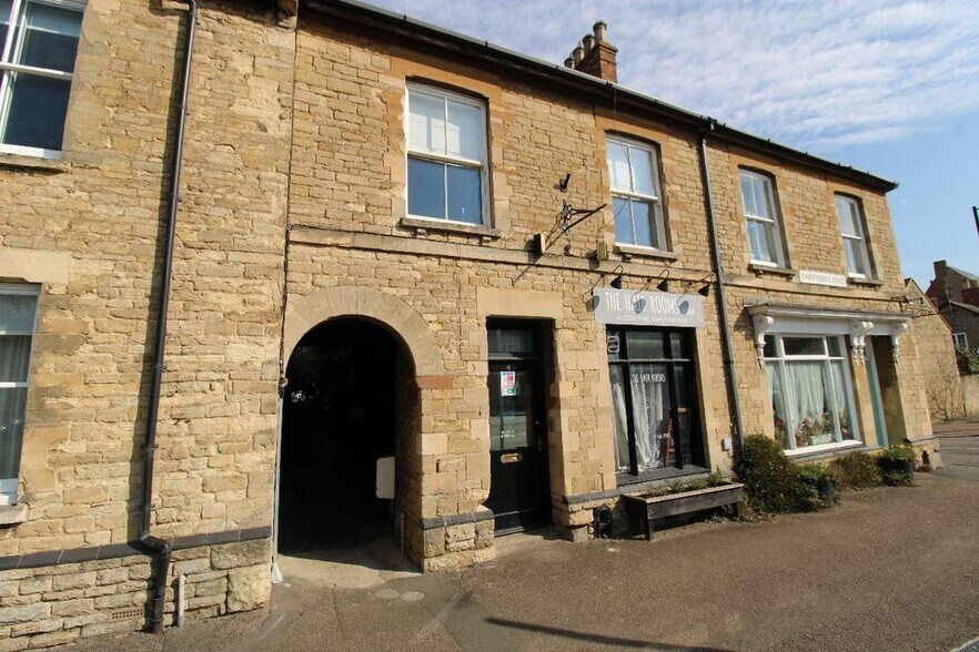 4 Dartmouth Rd, Olney à louer - Photo de l’immeuble – Image 1 sur 8