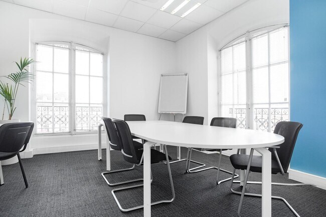 Plus de détails pour Bureau à louer