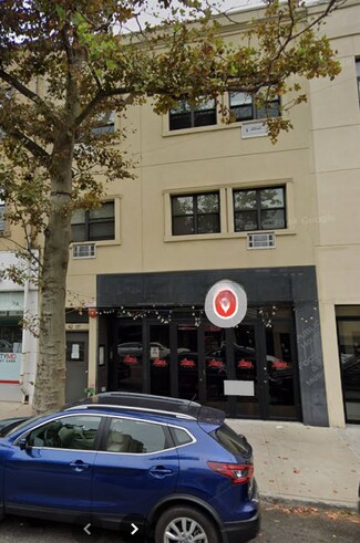 Plus de détails pour 42-07 Bell Blvd, Bayside, NY - Local commercial à louer