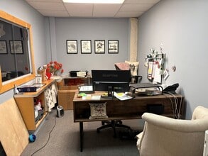 410 E Walnut St, Perkasie, PA à louer Photo intérieure– Image 2 sur 7