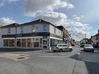 Plus de détails pour 1 Broadway St, Grays - Local commercial à louer