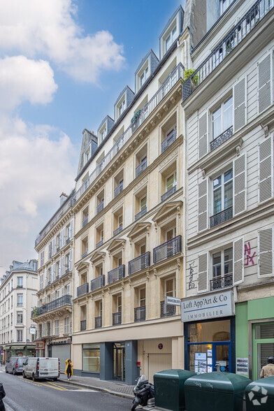18 Rue D'Hauteville, Paris à louer - Photo principale – Image 1 sur 19