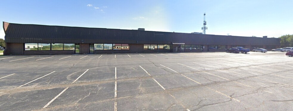 3430 Constitution Dr, Springfield, IL à louer - Photo de l’immeuble – Image 2 sur 14
