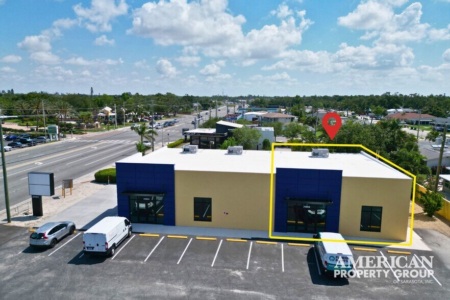 2460 Stickney Point Rd, Sarasota, FL à louer - Photo de l’immeuble – Image 1 sur 8