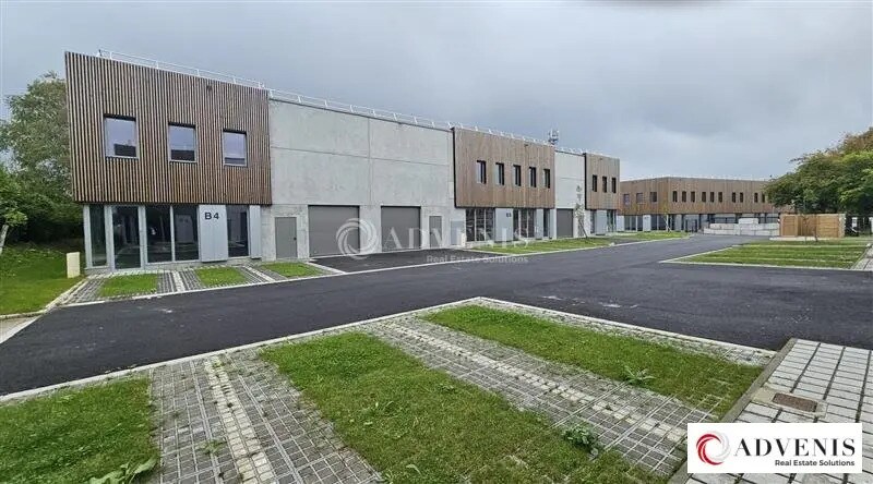 Local d’activités dans Seclin à louer - Photo de l’immeuble – Image 1 sur 9