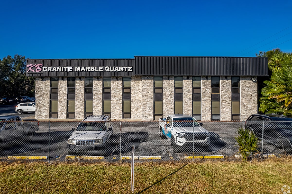 12340 66th St, Largo, FL à louer Photo intérieure– Image 1 sur 3