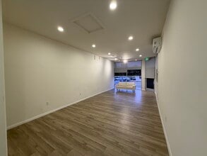 2300 S Union Ave, Los Angeles, CA à louer Photo intérieure– Image 1 sur 3