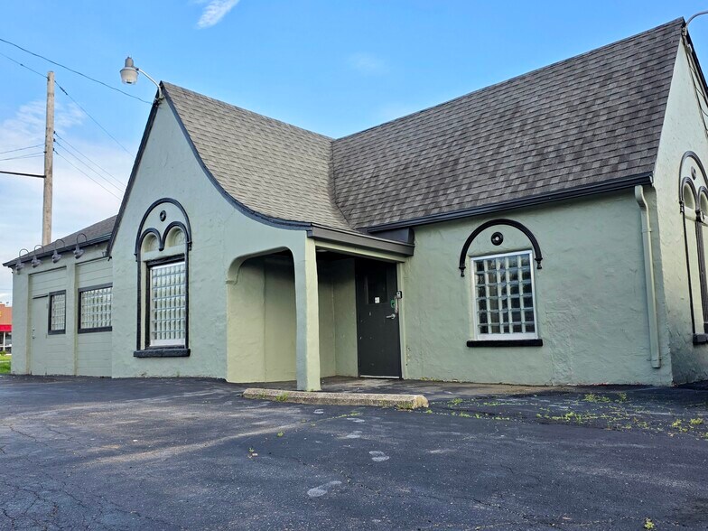 972 Patterson Rd, Dayton, OH à vendre - Photo de l’immeuble – Image 2 sur 30