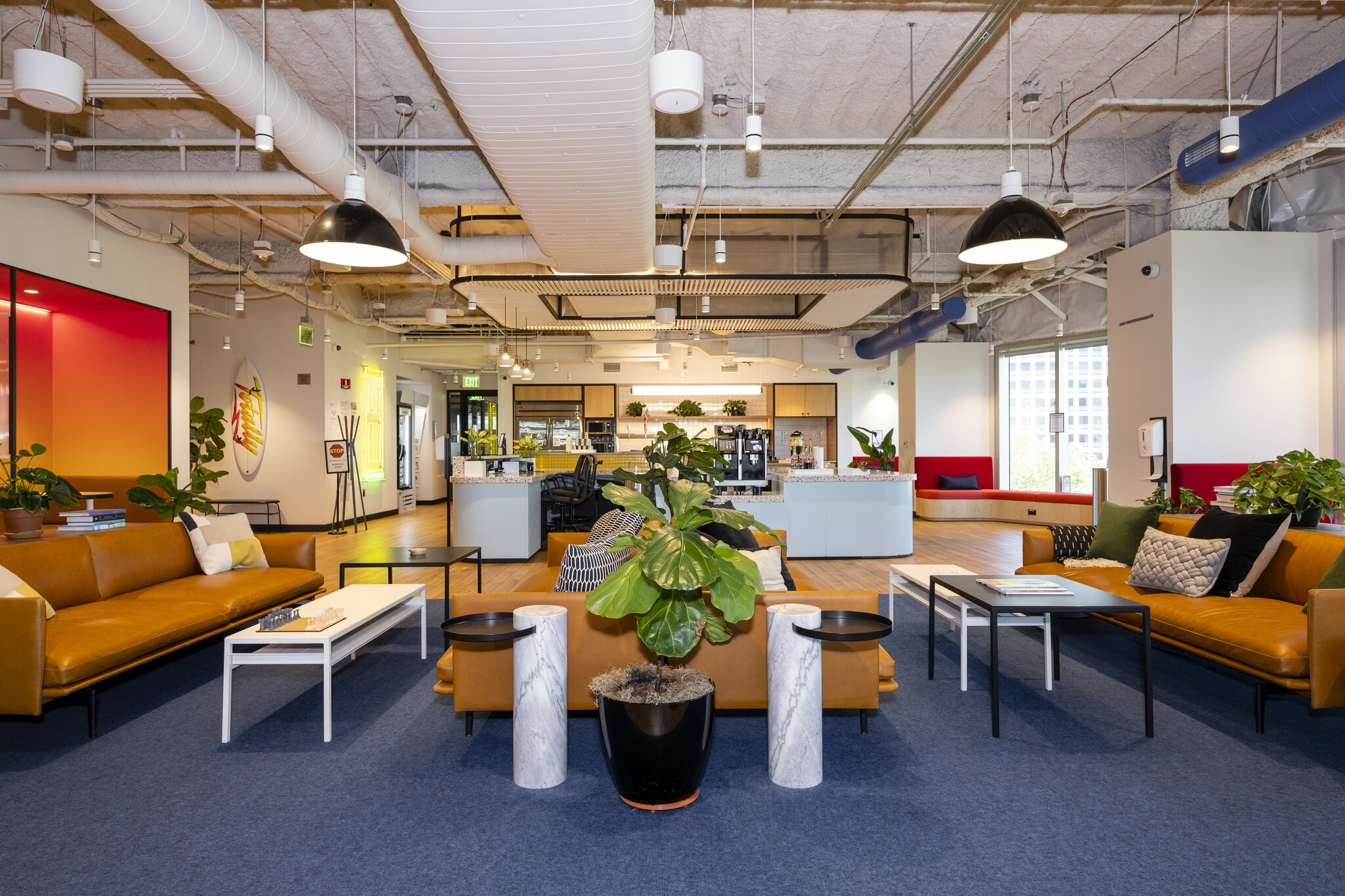 333 W San Carlos St, San Jose, CA à louer Photo intérieure– Image 1 sur 27