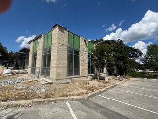 Plus de détails pour 23119 W Interstate 10, San Antonio, TX - Bureau à vendre