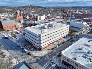 Plus de détails pour 1 Civic Center Plz, Poughkeepsie, NY - Bureau, Bureau/Médical à louer