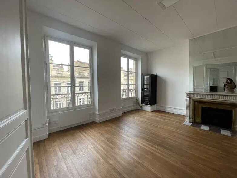 Bureau dans Bordeaux à louer - Photo intérieure – Image 3 sur 10