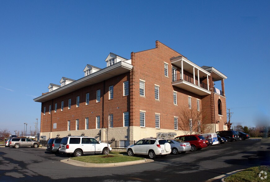4400 Costello Way, Haymarket, VA à louer - Photo de l’immeuble – Image 2 sur 11
