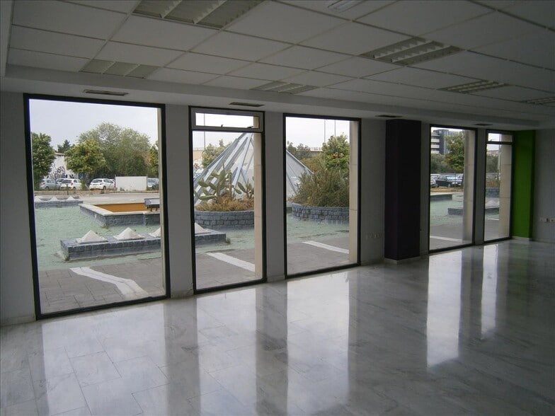 View Photo