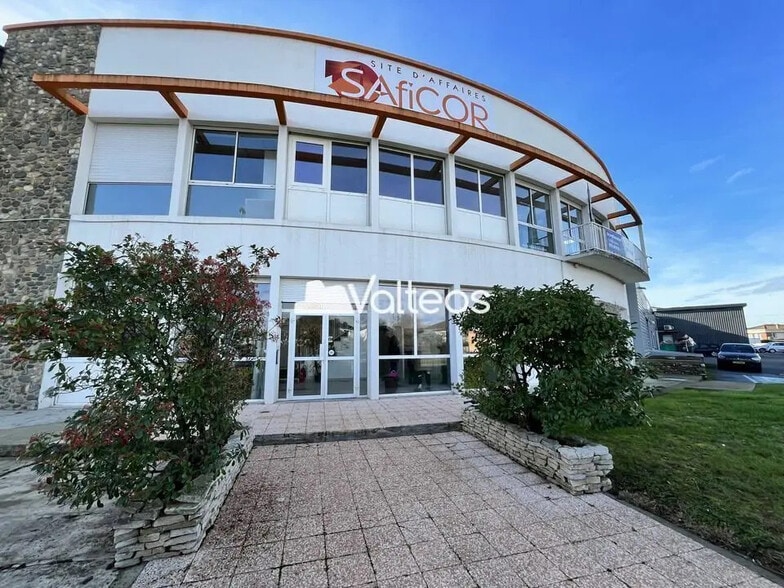 9 Chemin De La Salvetat, Colomiers à louer - Photo de l’immeuble – Image 1 sur 8