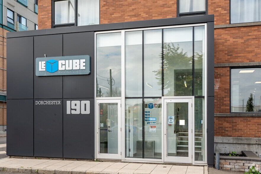 190 Rue Dorchester, Québec, QC à louer - Photo de l’immeuble – Image 2 sur 3