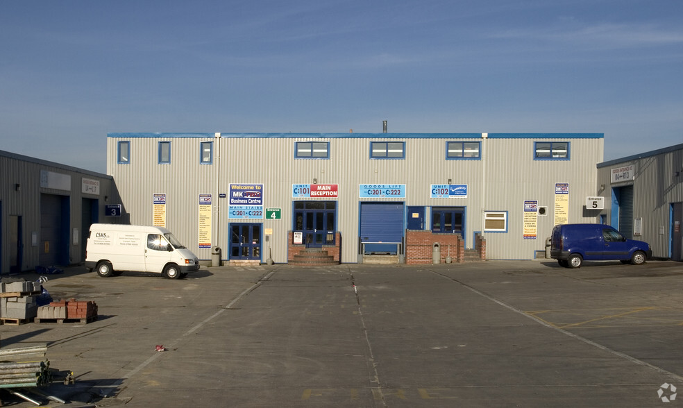 1-9 Barton Rd, Milton Keynes à louer - Photo de l’immeuble – Image 2 sur 6