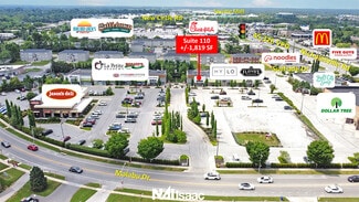 Plus de détails pour 2434 Nicholasville Rd, Lexington, KY - Local commercial à louer