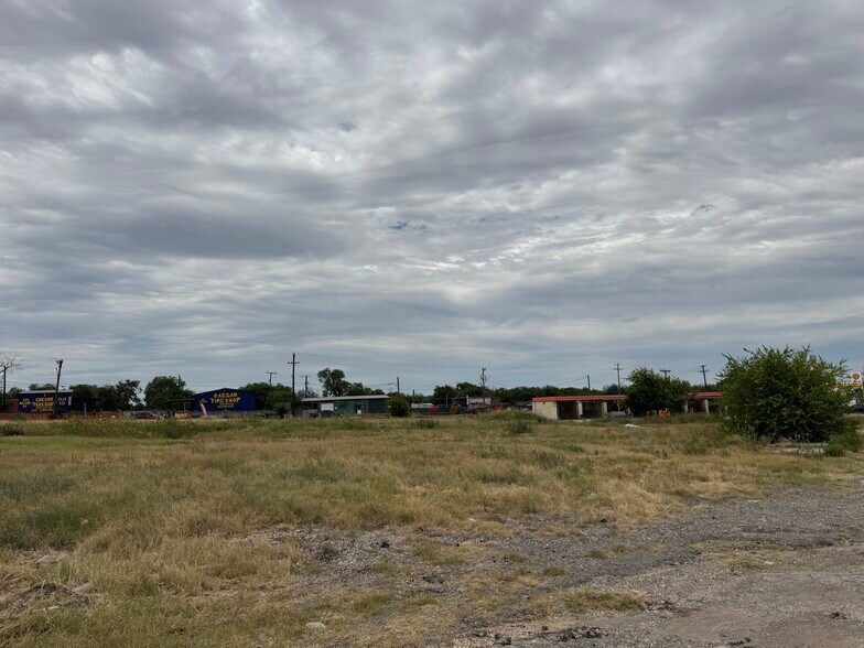 602/622 Roland Ave, San Antonio, TX à vendre - Autre – Image 2 sur 9