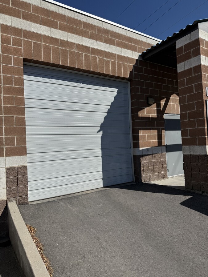 774 N 1890 W, Provo, UT 84601 - Lot 1 -  - Photo intérieure - Image 1 of 6