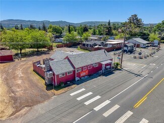 Plus de détails pour 12613 E Highway 20, Clearlake Oaks, CA - Local commercial à vendre