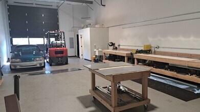 77 S Main St, Newtown, CT à louer Photo intérieure– Image 1 sur 4