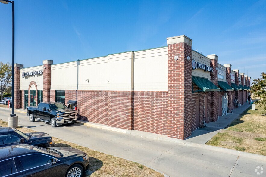 8550 Andermatt Dr, Lincoln, NE à louer - Photo de l’immeuble – Image 3 sur 3