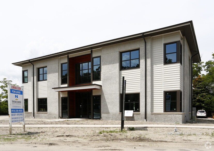 6841 Wrightsville Ave, Wilmington, NC à louer - Photo de l’immeuble – Image 2 sur 3