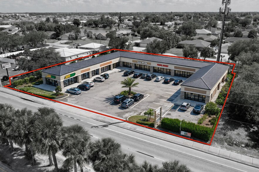 8784 Alico Rd, Fort Myers, FL à vendre - Photo principale – Image 1 sur 5