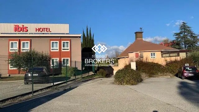 Local commercial dans Montélimar à louer - Photo de l’immeuble – Image 3 sur 30