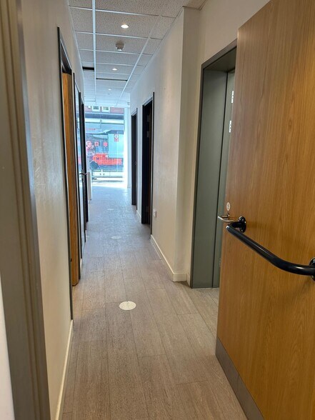 179 Kilmarnock Rd, Glasgow à louer - Photo de l’immeuble – Image 3 sur 3