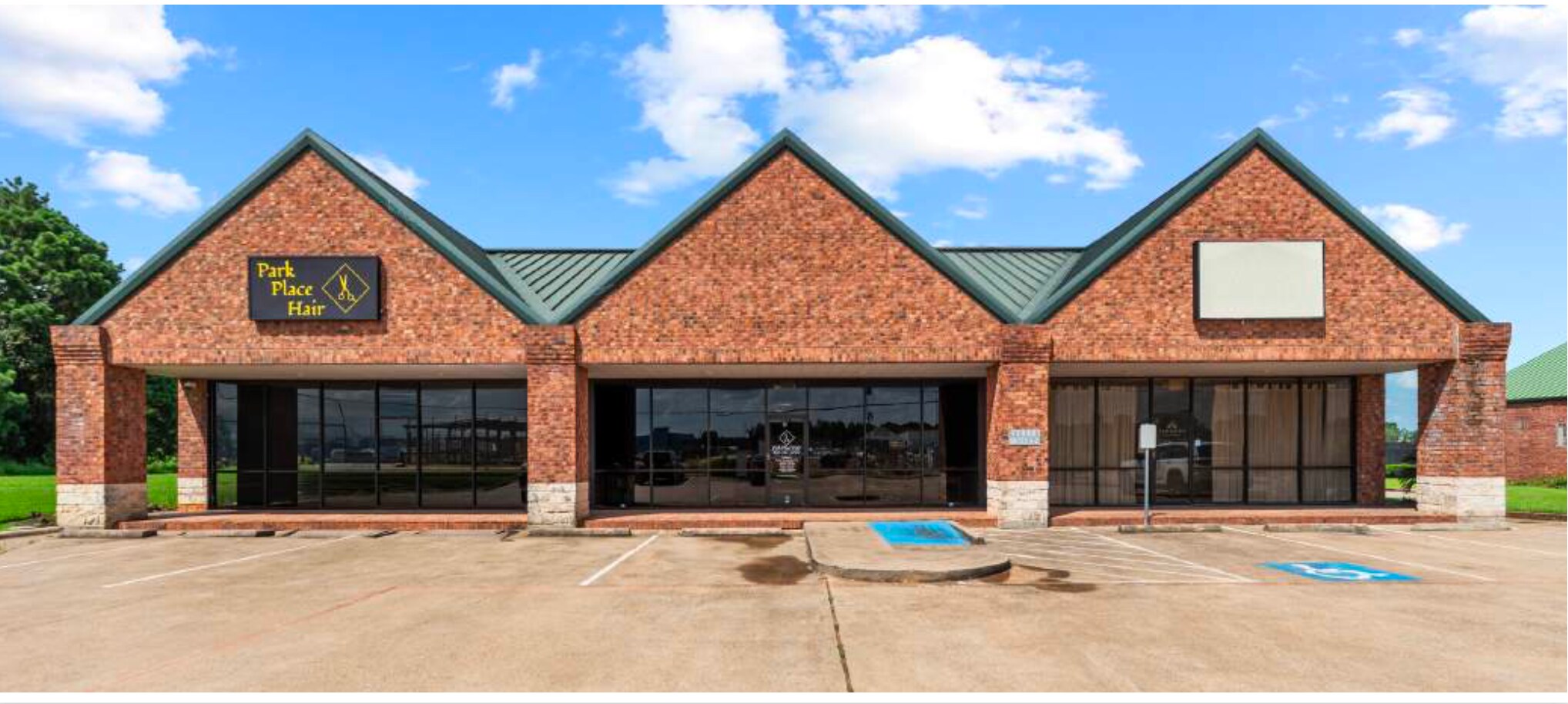 22632 Kuykendahl Rd, Spring, TX à louer Photo de l’immeuble– Image 1 sur 6