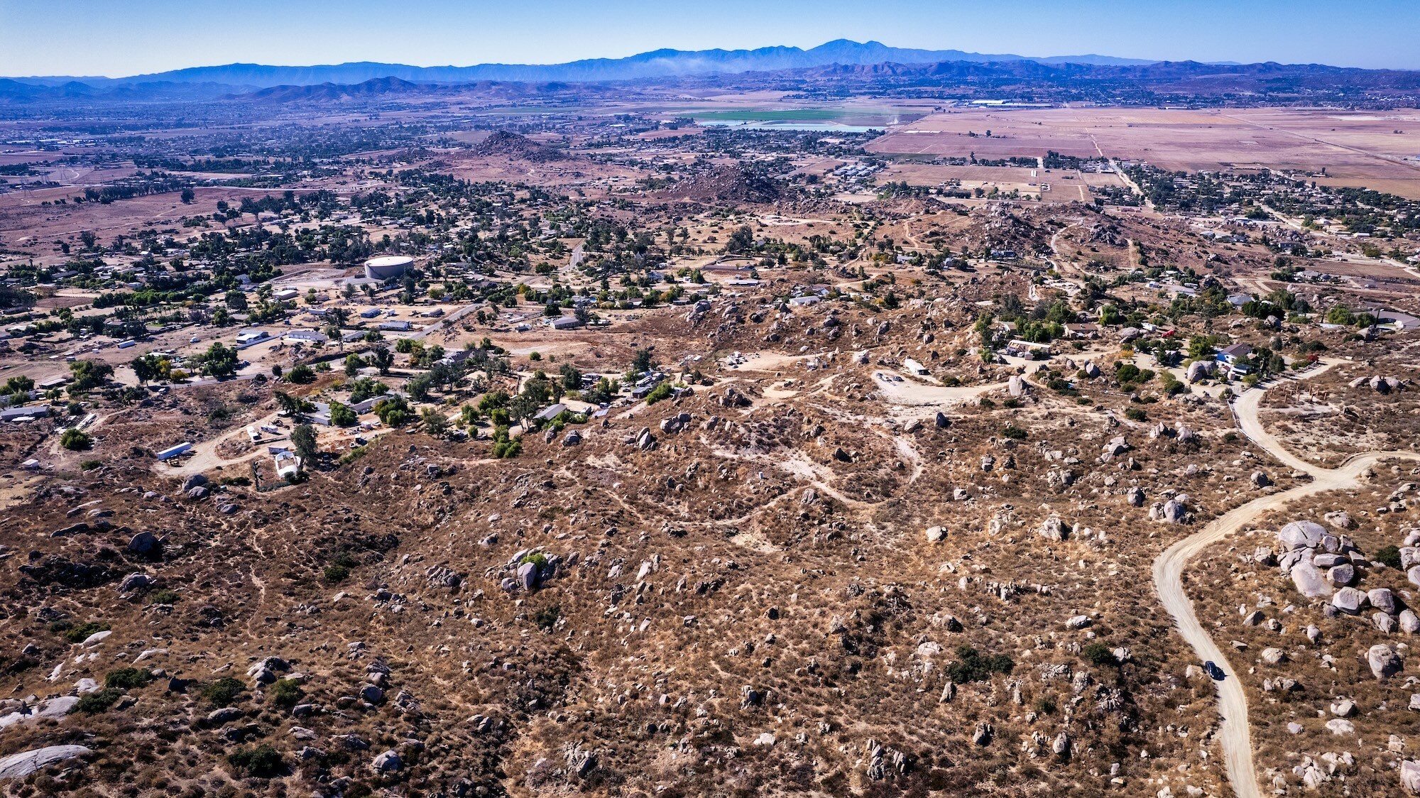 29877 Nogues Rd, Menifee, CA à vendre Photo principale– Image 1 sur 15