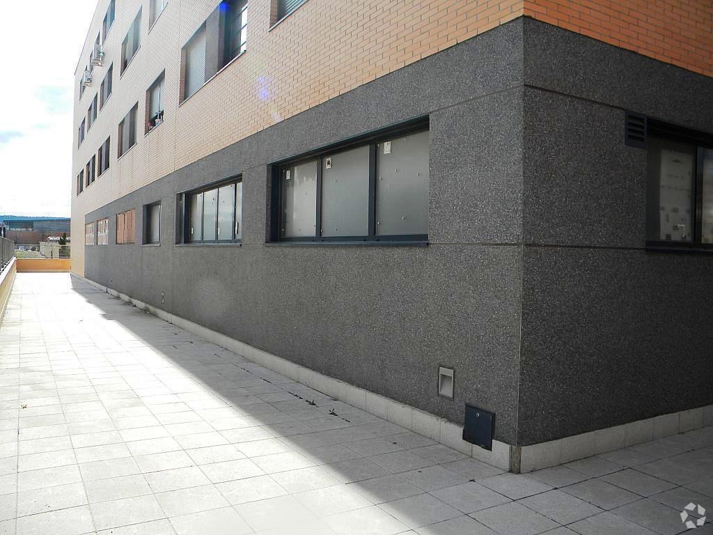 Immeuble residentiel dans Azuqueca de Henares, Guadalajara à vendre Photo intérieure– Image 1 sur 2