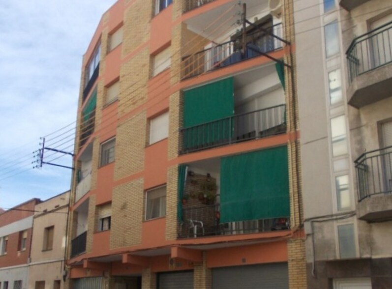 Carrer Metge Carreras, Olesa de Montserrat, Barcelona à vendre - Photo de l’immeuble – Image 1 sur 1
