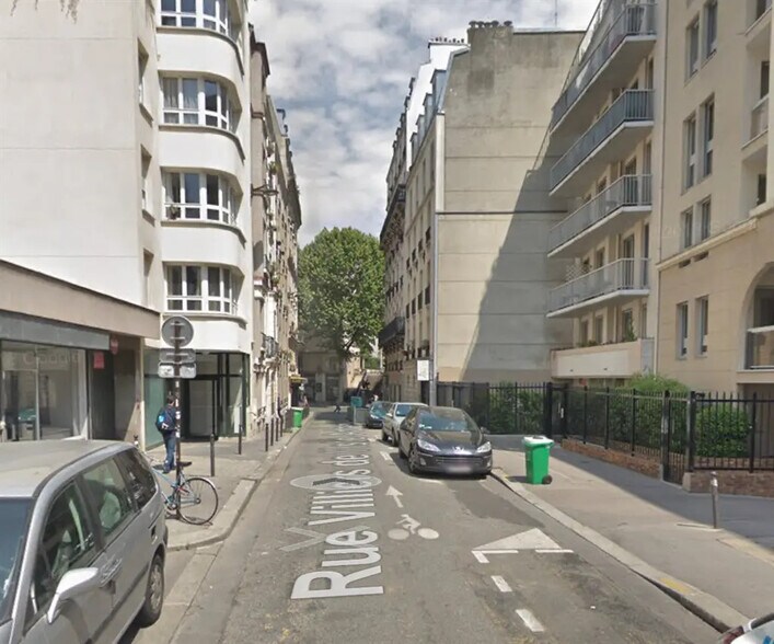 Local commercial dans Paris à louer - Photo de l’immeuble – Image 2 sur 4