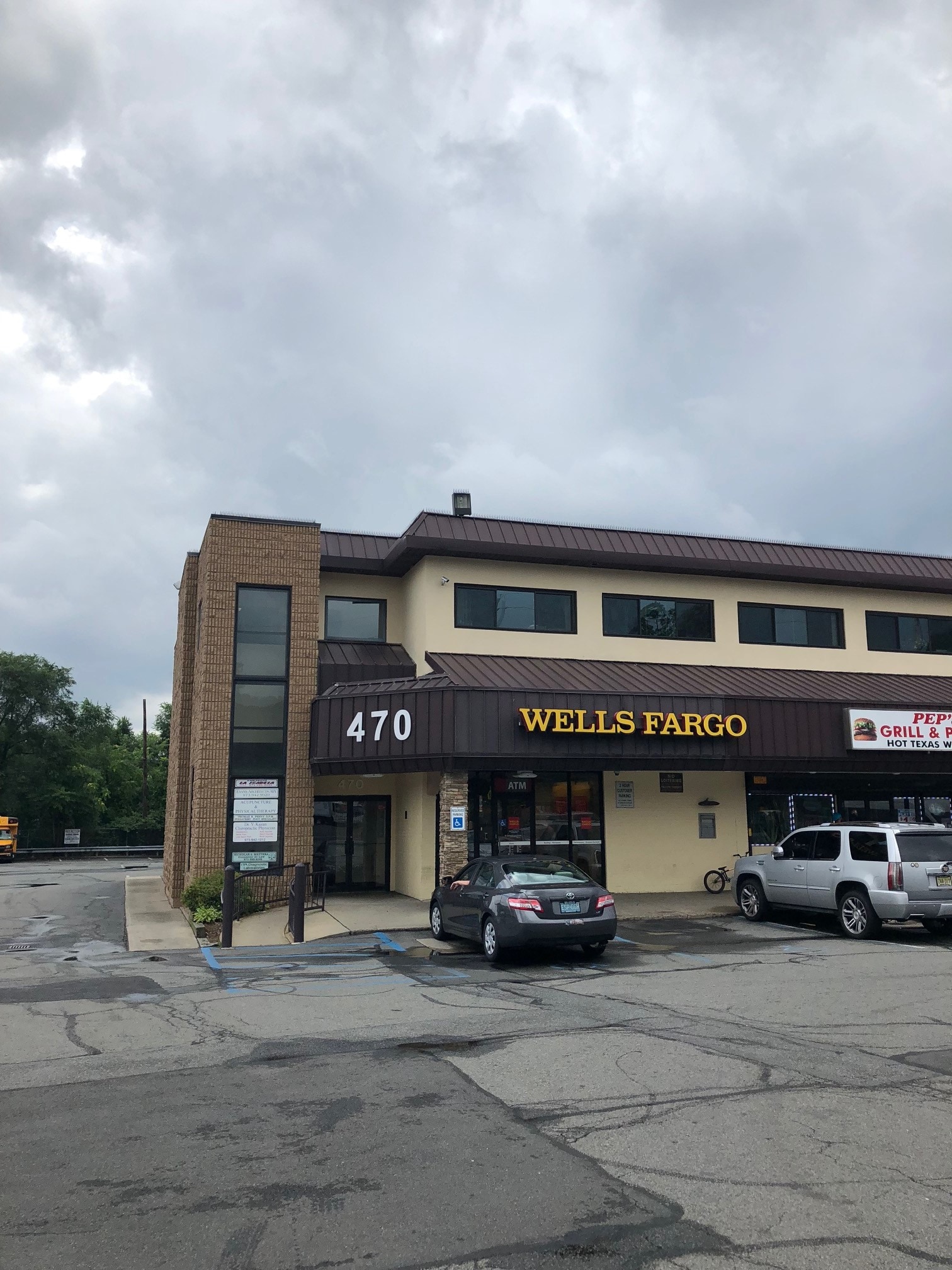 446-464 Chamberlain Ave, Paterson, NJ à louer Autre– Image 1 sur 4