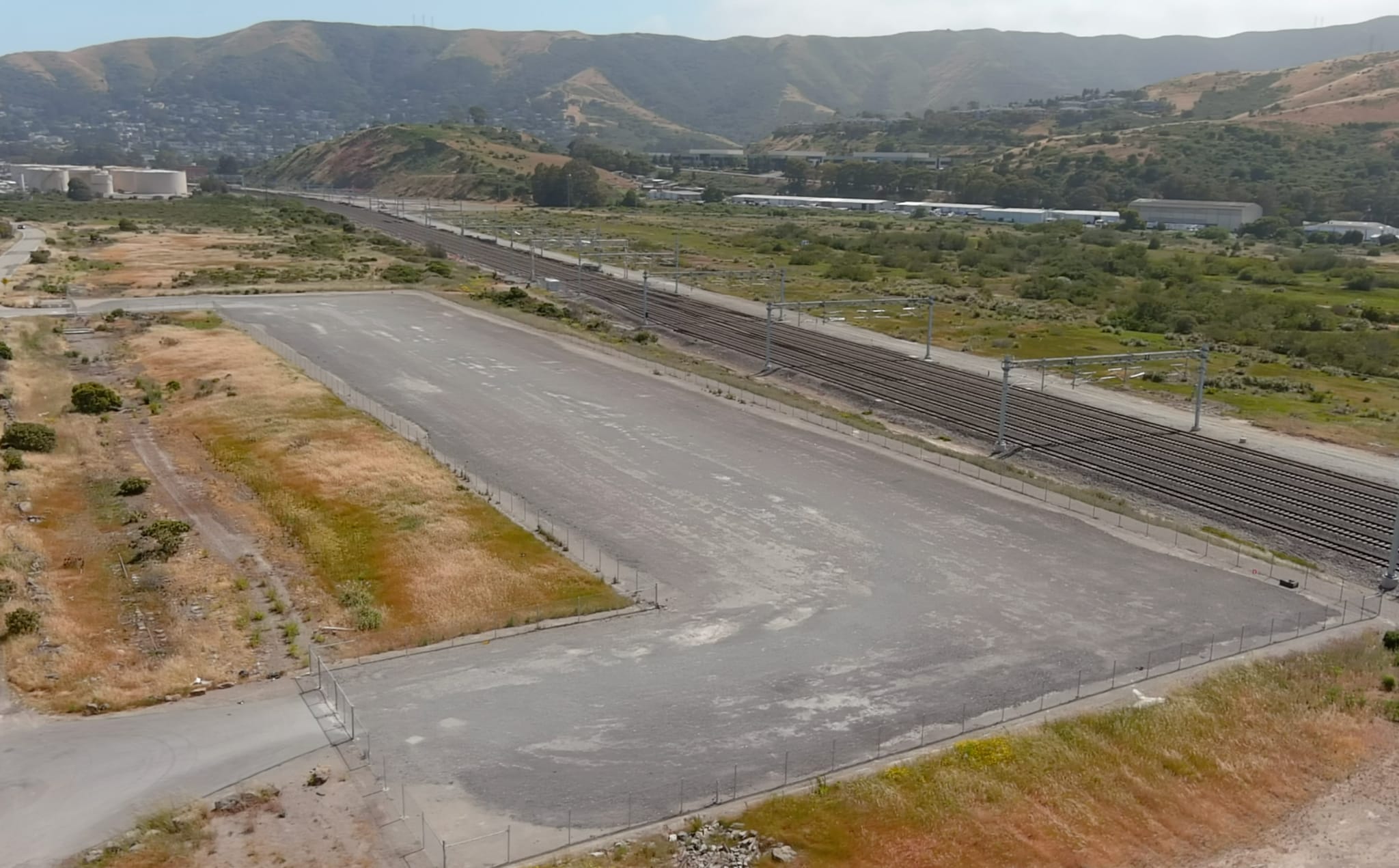 600 Tunnel Ave, Brisbane, CA à louer Aérien– Image 1 sur 4