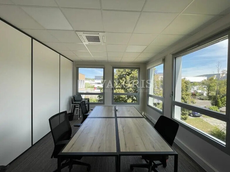 Bureau dans Dardilly à louer - Photo intérieure – Image 3 sur 11