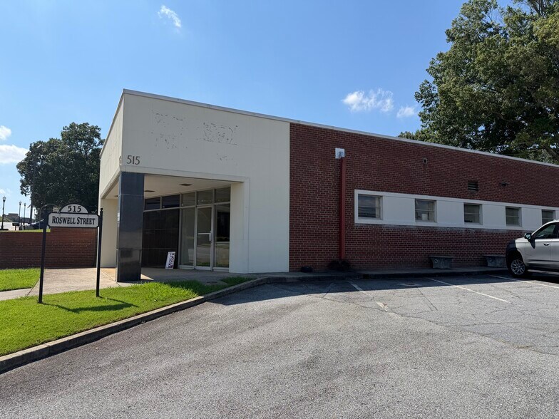 515 Roswell St, Marietta, GA à louer - Photo de l’immeuble – Image 1 sur 11