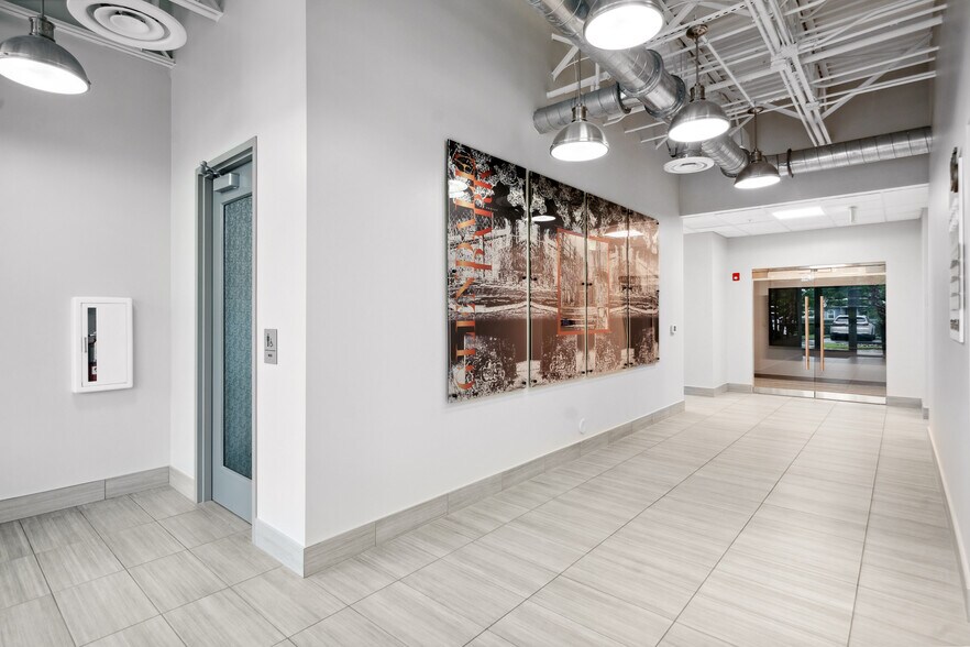 1005 Viera Blvd, Rockledge, FL à louer - Hall d’entrée – Image 2 sur 44